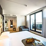Ibis Styles Centre Gare 3* Laval (Mayenne)