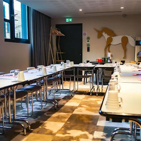 Ibis Styles Centre Gare Hotel 3*