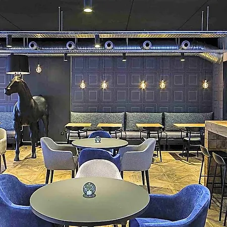 Hotel Ibis Styles Centre Gare Laval (Mayenne)