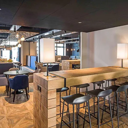 Ibis Styles Centre Gare 3* Лаваль