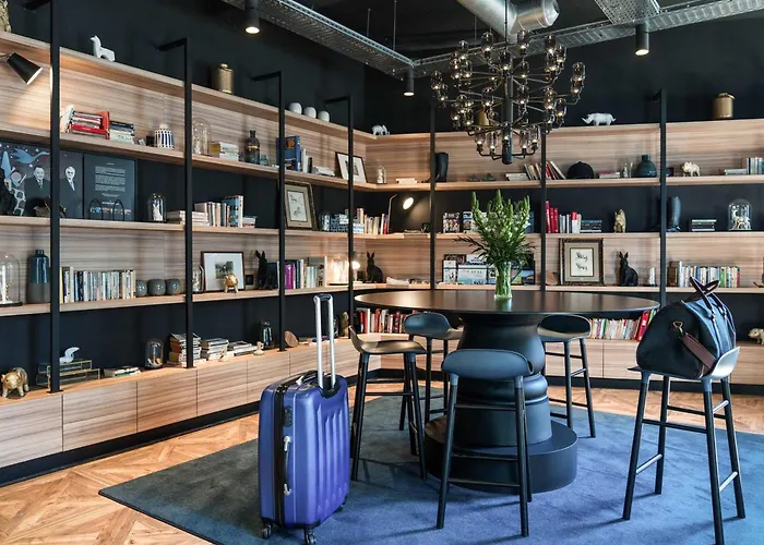 Hotel Ibis Styles Centre Gare Laval (Mayenne)