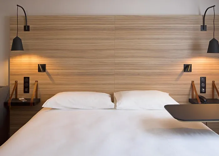 Ibis Styles Centre Gare Hotel 3*