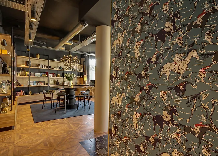 Ibis Styles Centre Gare Hotel 3*