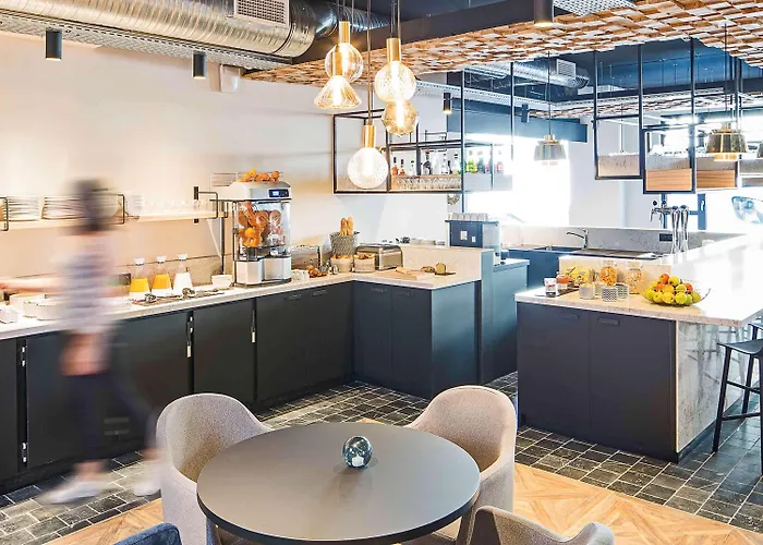 Ibis Styles Centre Gare Hotel 3*