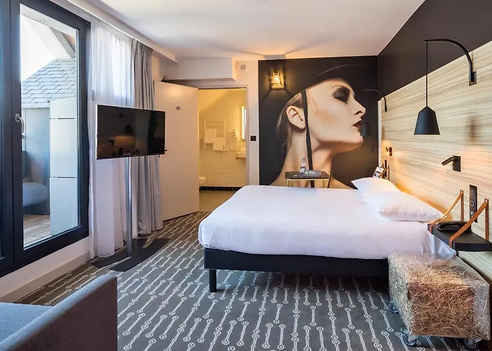 Hotel Ibis Styles Centre Gare Laval (Mayenne)