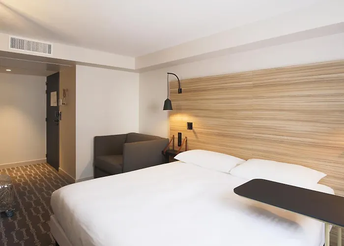 Ibis Styles Centre Gare Laval (Mayenne)